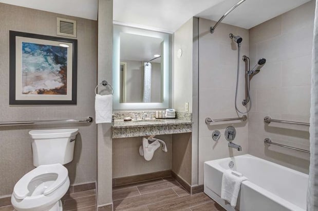Images Embassy Suites by Hilton Seattle Bellevue