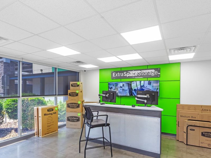 Office - Storage Express at 5100 Vogel Rd, Evansville, IN 47715 