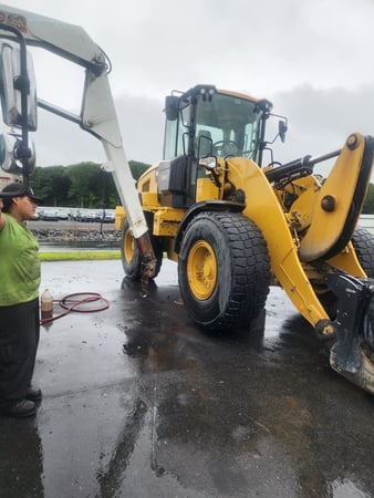 Images CB Truck Tire Service Inc