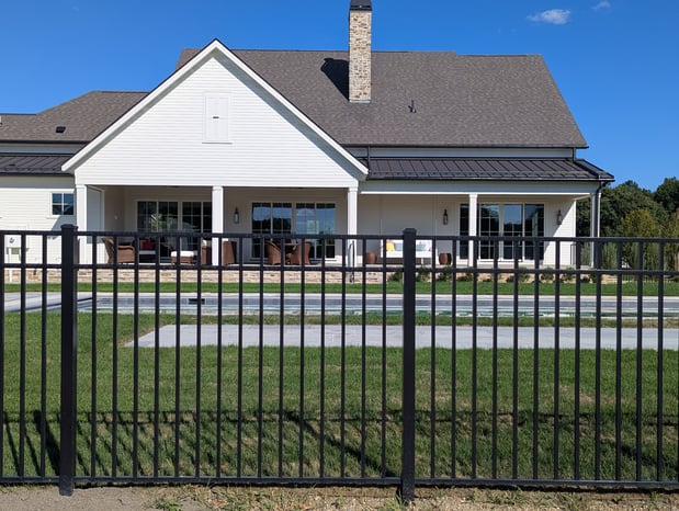 Images Yoder's Vinyl Fencing
