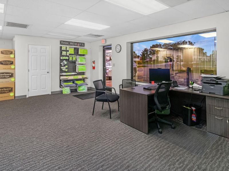 Office - Extra Space Storage at 813 N Broadway, Portland, TN 37148