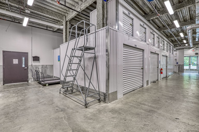 SmartStop Self Storage Washington DC 1401 22nd St SE indoor climate controlled units