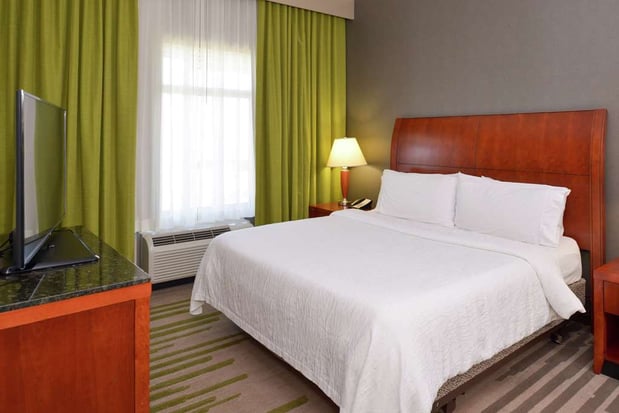 Images Hilton Garden Inn Yuma Pivot Point