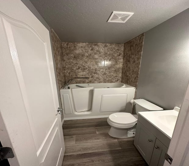 Images Elevated Windows & Bath