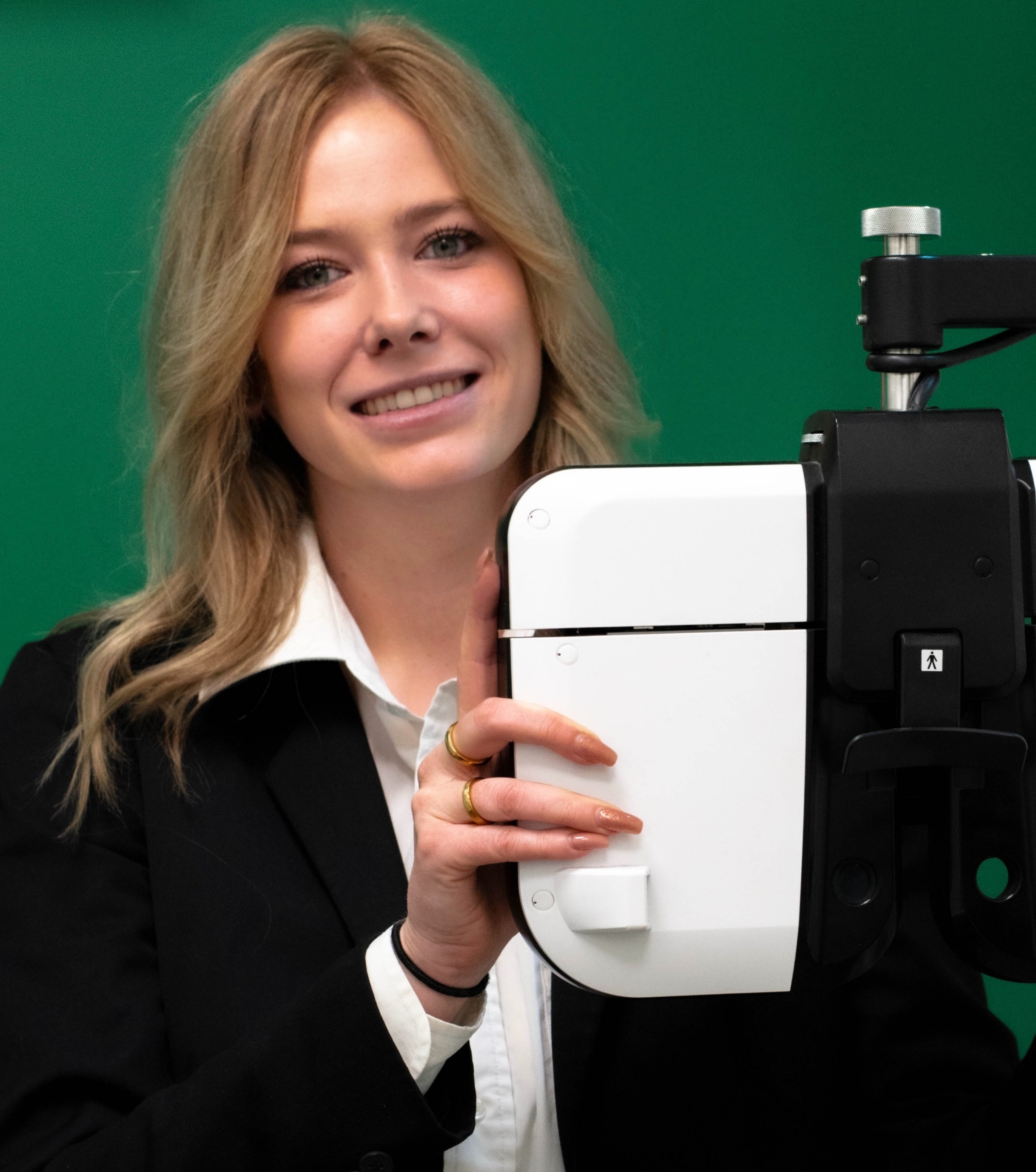 Denise Doldersum, Opticien en eigenaar in onze Enschede Zuid winkel