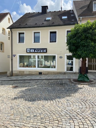 Bilder Bestattung Bauer OHG