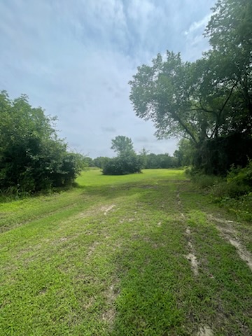Images Marilyn Tarver Real Estate (Brokered By: RE/MAX Trinity/Cross Country)