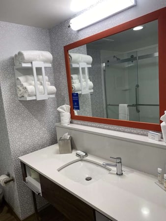 Images Hampton Inn & Suites Olean