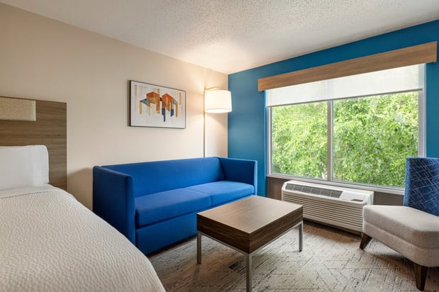 Images Holiday Inn Express & Suites Hagerstown by IHG
