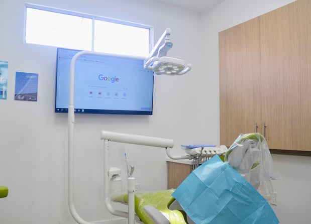 Images Dentist of Long Beach