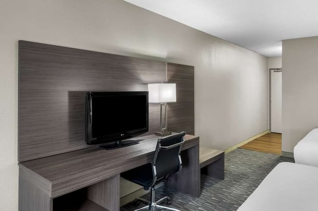 Images SureStay by Best Western SeaTac Airport North