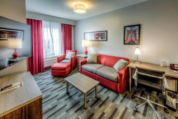 Images Staybridge Suites Columbus OSU-Medical Center by IHG