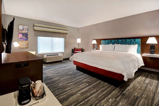 Images Hampton Inn Pleasant View
