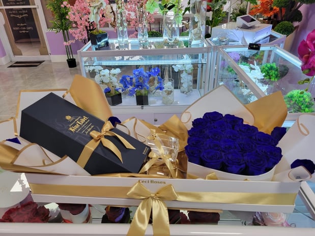 Images Ceci Roses & Decorations