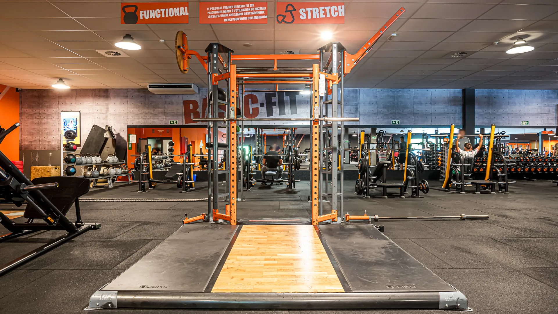 Images Basic-Fit 24/7