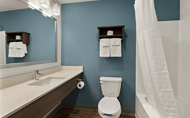 Images WoodSpring Suites Fort Collins