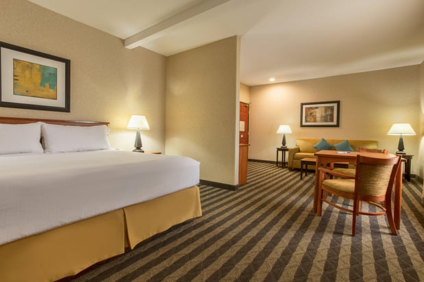 Images Holiday Inn Express & Suites Manteca City Center by IHG