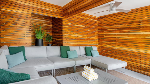 Images Kimpton Surfcomber Hotel by IHG