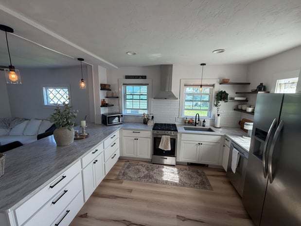 Images High Tide Contracting