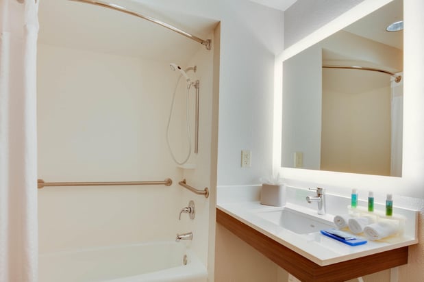 Images Holiday Inn Express & Suites Orlando International Airport by IHG