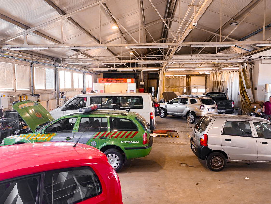 Images Varga Vasúti és Közúti Járműjavító és -gyártó Kft.