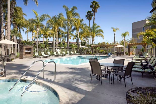 Images DoubleTree by Hilton San Diego Bayside