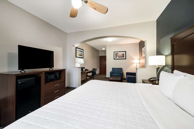 Images Best Western Plus Lake Dallas Inn & Suites