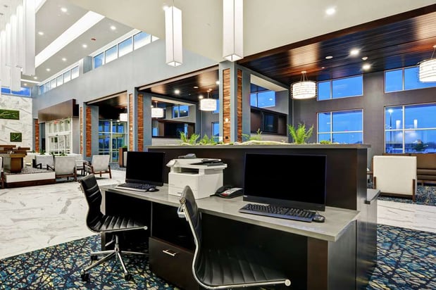 Images Embassy Suites by Hilton Plainfield Indianapolis Airport