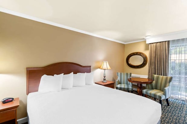 Images Best Western Miner's Inn