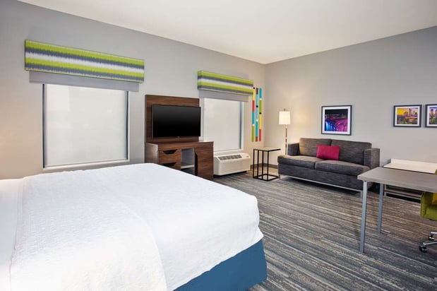Images Hampton Inn & Suites Tampa East (Casino Area)