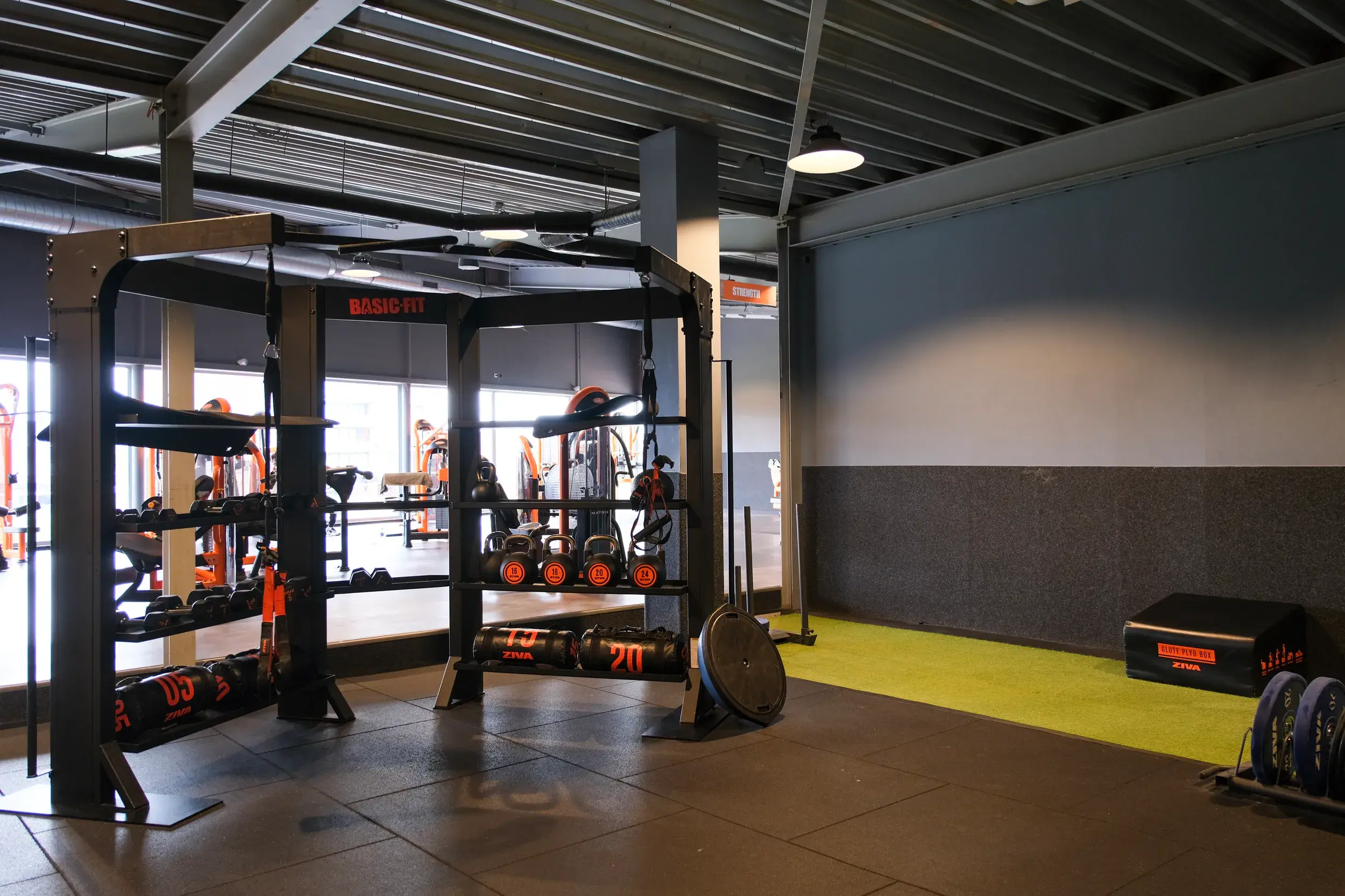 Foto's Basic-Fit 24/7