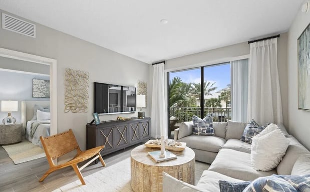 Images Mayla Pompano Residences