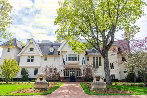 Images The Inn at Stonecliffe