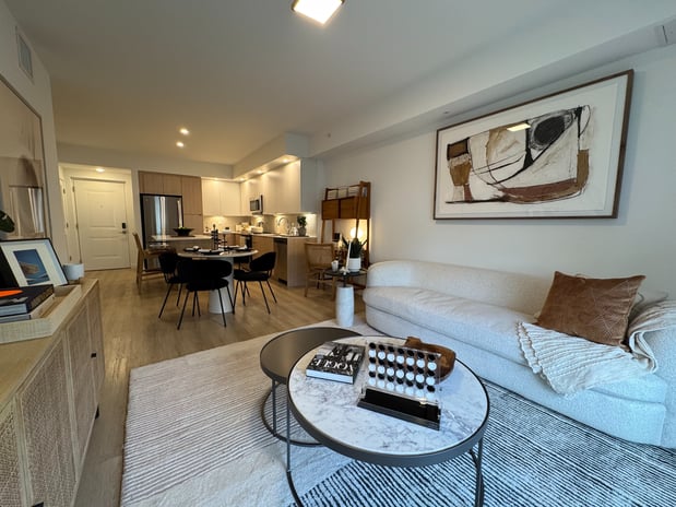 Images Caroline Golden Glades