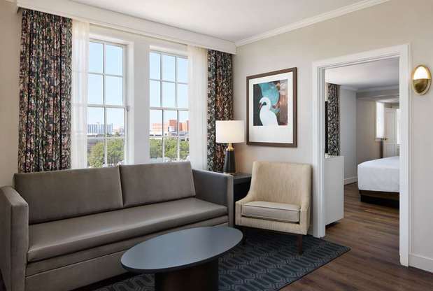 Images The Terrace Hotel Lakeland, Tapestry Collection by Hilton
