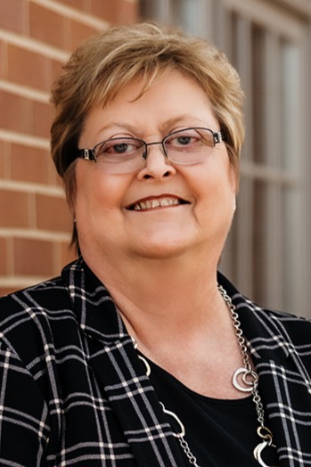 Photo of Sheri Rudloff