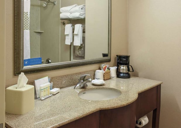 Images Hampton Inn & Suites Youngstown-Canfield
