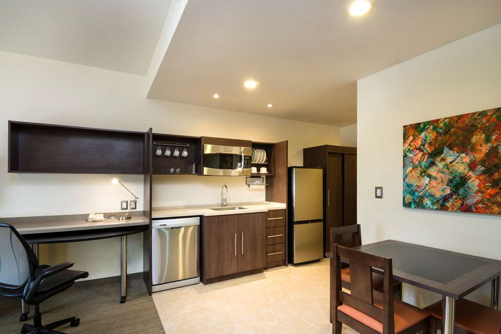 Images Homewood Suites by Hilton Queretaro