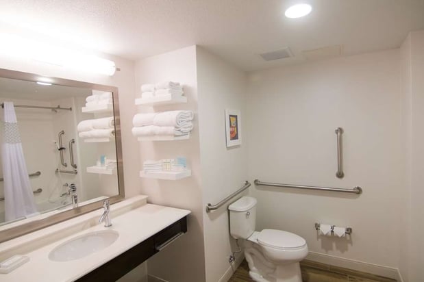 Images Hampton Inn & Suites Tulsa Downtown