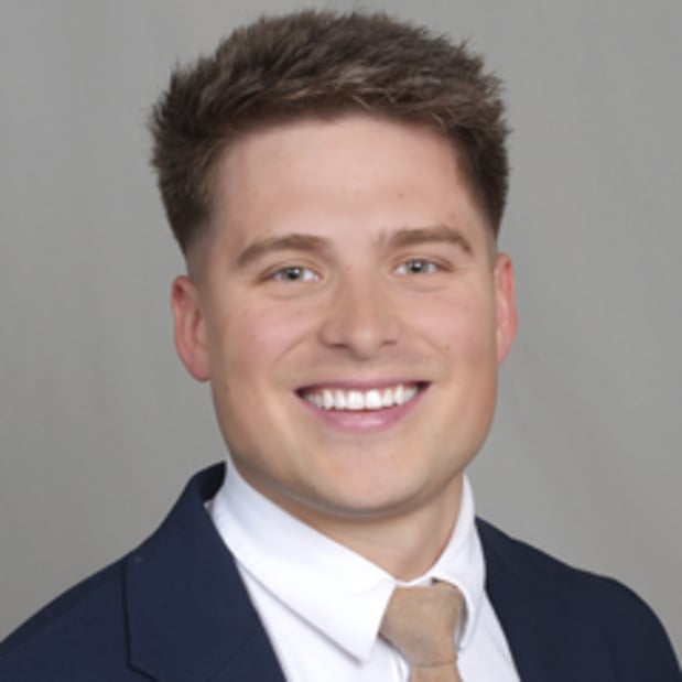 Images Edward Jones - Financial Advisor: Dylon Mayer