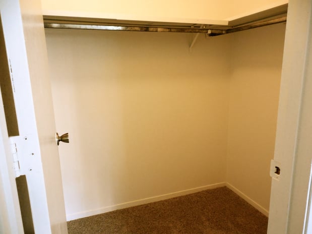 Images Suson Pines Apartments