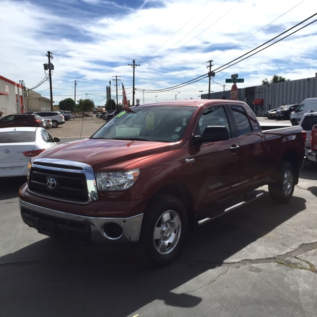 Images Stapleton Motors