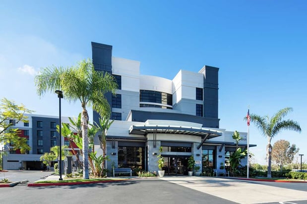 Images Hilton Garden Inn Irvine Spectrum Lake Forest