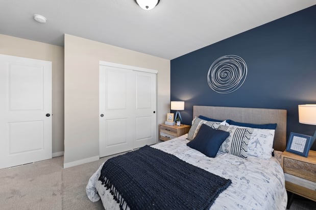 Images Laurel Woods by Holt Homes