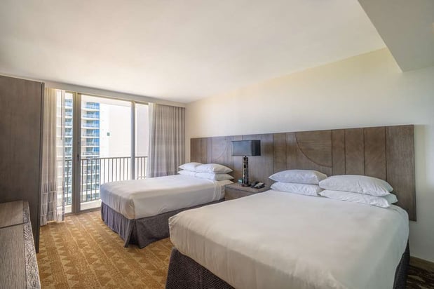 Images Embassy Suites by Hilton Waikiki Beach Walk