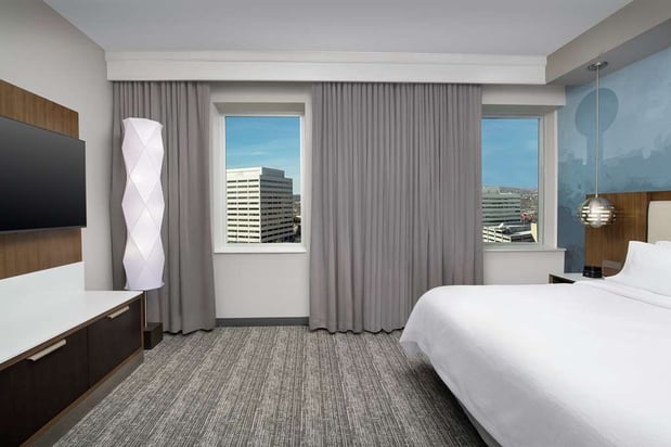 Images Embassy Suites by Hilton Knoxville Downtown