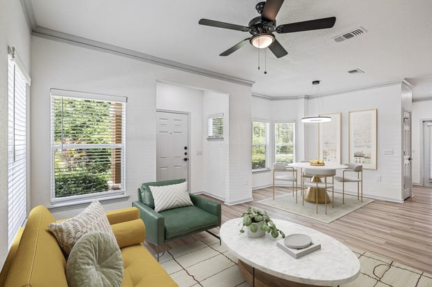 Images Halston World Gateway Apartment Homes