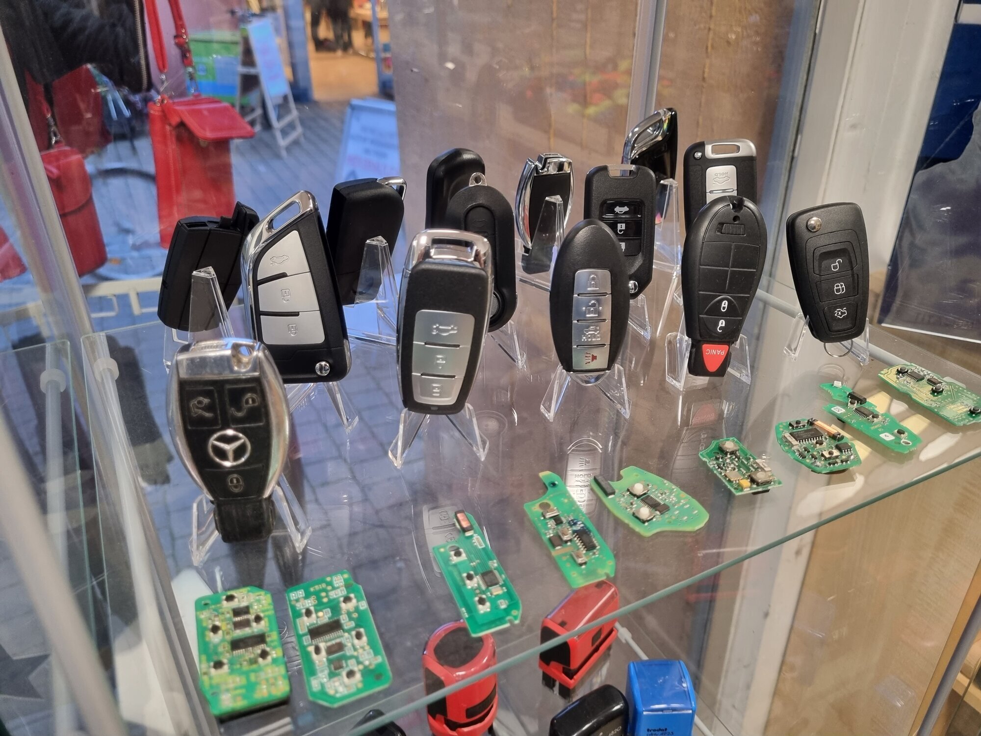 Shoes & Keys by ESki, Hauptstraße 55 in Erlangen