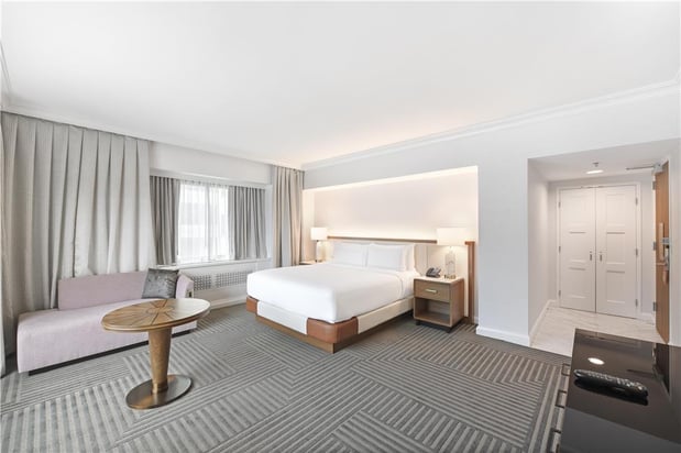Images Capital Hilton