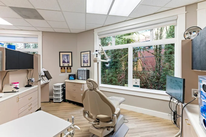 Pacific Crest Dental Group of Salem